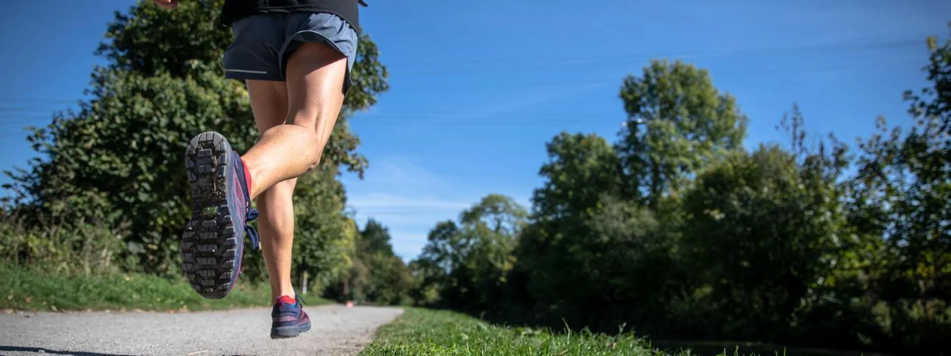 9 Cara Meningkatkan Kecepatan Lari Sprint