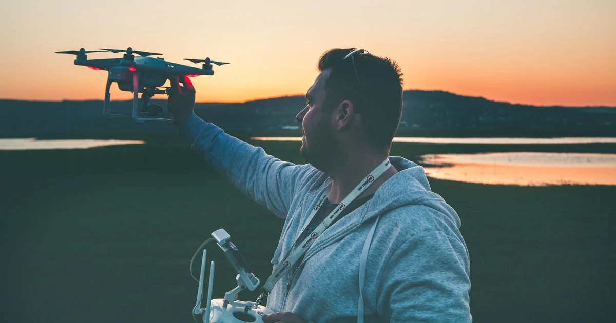 5 Drone untuk Traveling di Pantai, Abadikan Momenmu! Doran Gadget