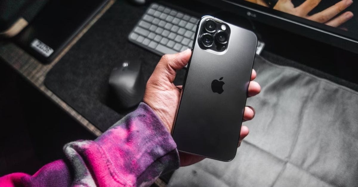 iPhone 15 Pro Max vs iPhone 14 Pro Max, Bagus Mana?