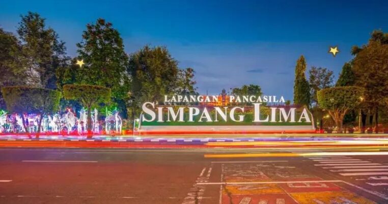 Tempat Jogging di Semarang - Lapangan Simpang Lima