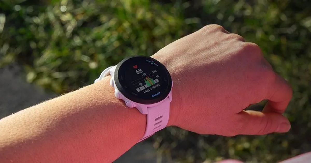 GARMIN FORERUNNER 55 - Pantau Kesehatan dan Kebugaran