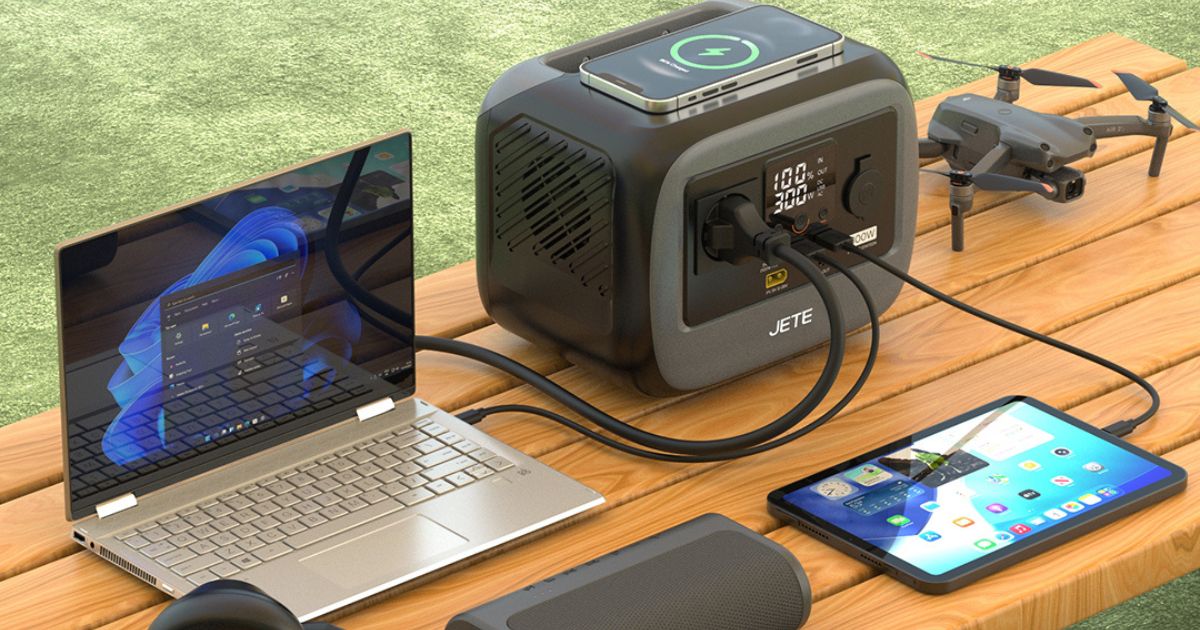 Power Station JETE PS300 - Banyak Port yang Fleksibel